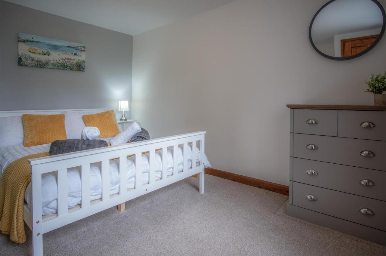 Tucking Mill - 3 Bedroom Holiday Home - Stepaside Stepaside  Extérieur photo