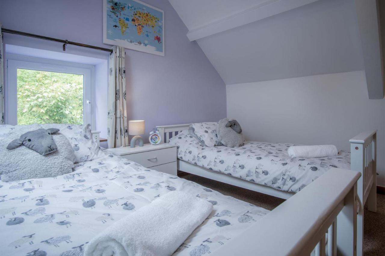 Tucking Mill - 3 Bedroom Holiday Home - Stepaside Stepaside  Extérieur photo