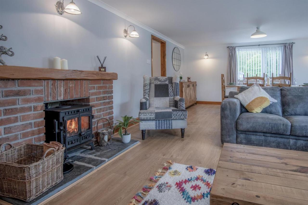 Tucking Mill - 3 Bedroom Holiday Home - Stepaside Stepaside  Extérieur photo