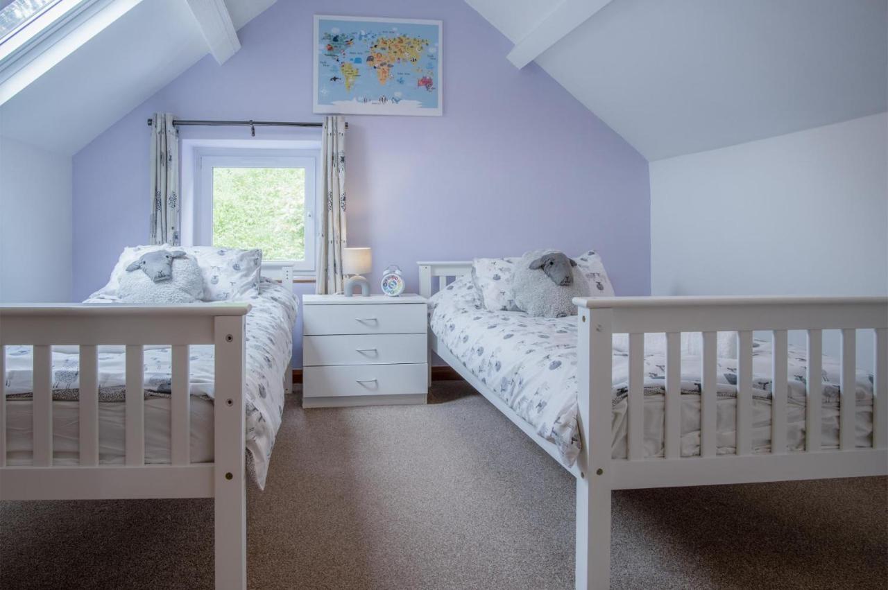 Tucking Mill - 3 Bedroom Holiday Home - Stepaside Stepaside  Extérieur photo